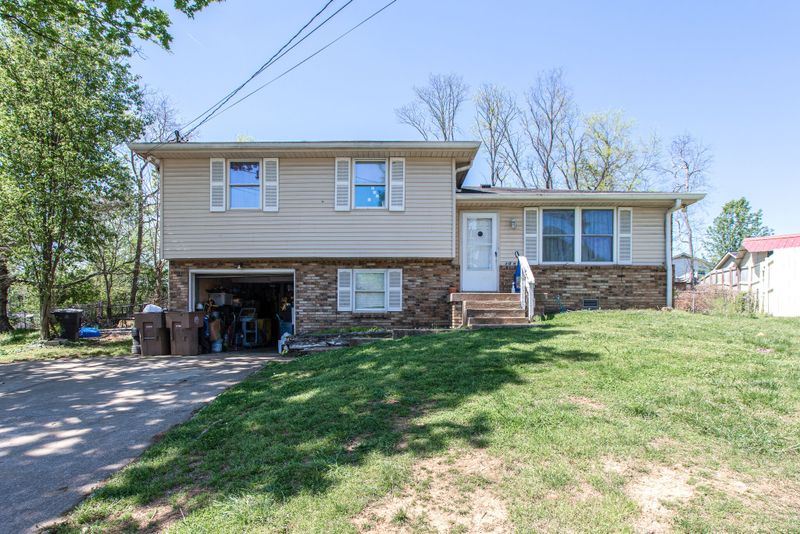 109 Bess Ct N, Antioch, TN 37013