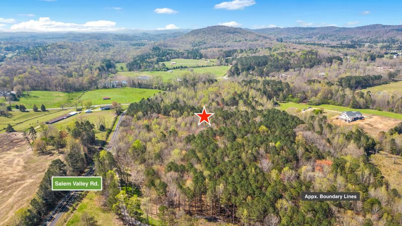 2 Salem Valley Rd, Ringgold, GA 30736