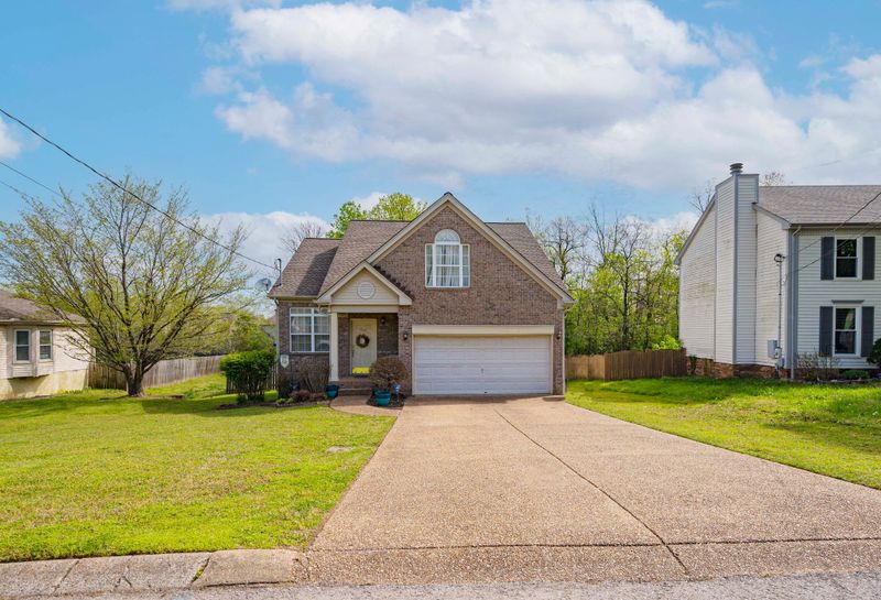 2008 Hidden Cove Rd, Mount Juliet, TN 37122