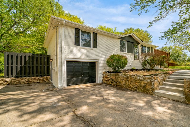 648 Hicks Rd, Nashville, TN 37221