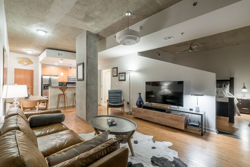 301 Demonbreun St #1209, Nashville, TN 37201