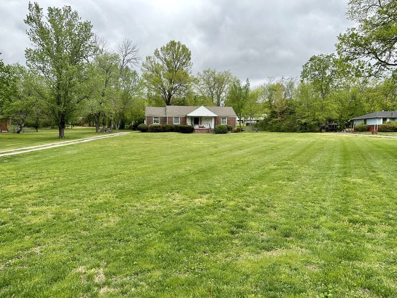 1034 Jasperson Dr, Madison, TN 37115
