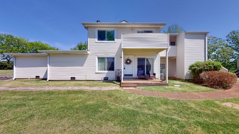 810 Bellevue Rd #211, Nashville, TN 37221