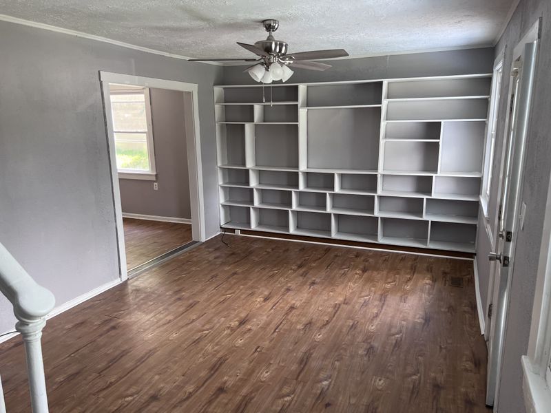1304 9th St, Old Hickory, TN 37138