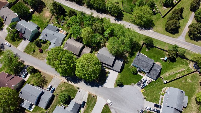 1437 Oak Haven Rd, Knoxville, TN 37932