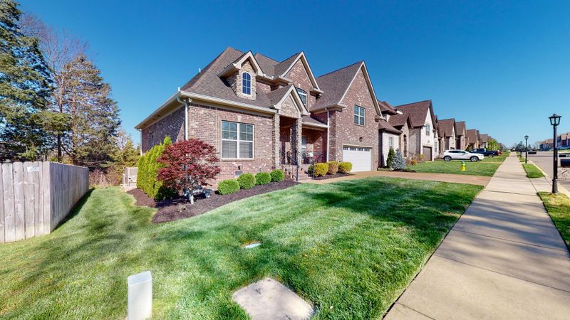 788 Rolling Creek Dr, Mount Juliet, TN 37122