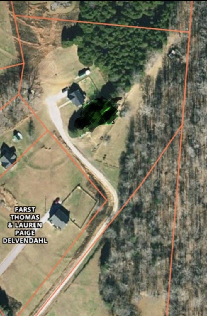 518 Matlock Rd, Charlotte, TN 37036