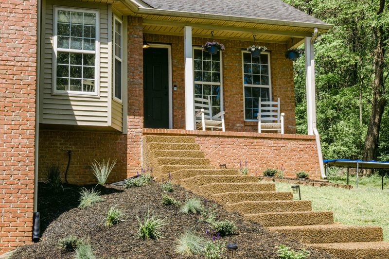 1605 Wheeler Dr, Columbia, TN 38401