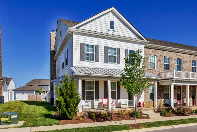 978 Carraway Ln, Spring Hill, TN 37174