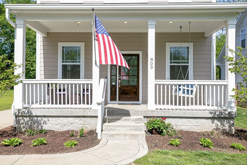 809 Matthews Ave, Nashville, TN 37216
