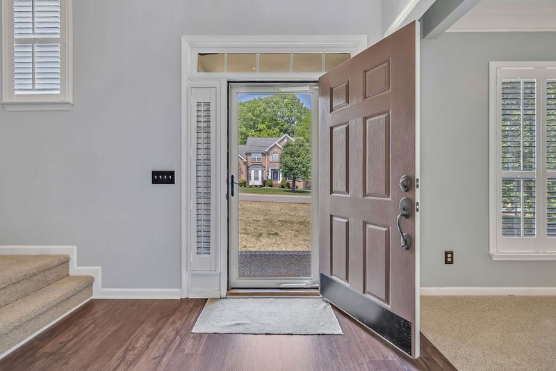 208 Spy Glass Way, Hendersonville, TN 37075