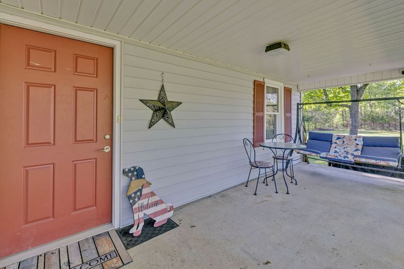 9326 Manchester Pike, Christiana, TN 37037