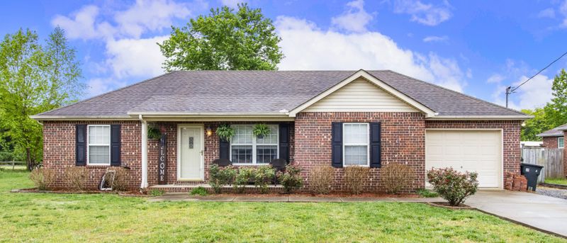 6011 Westfork Dr, Smyrna, TN 37167