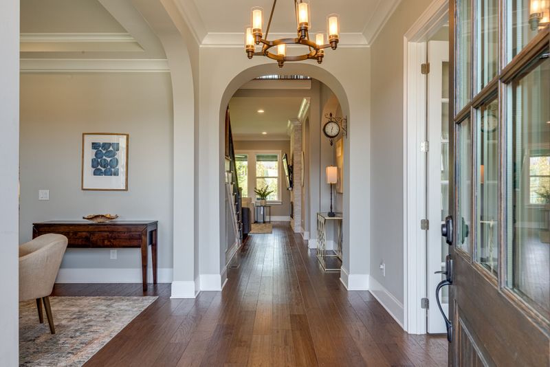 1909 Parade Dr, Brentwood, TN 37027