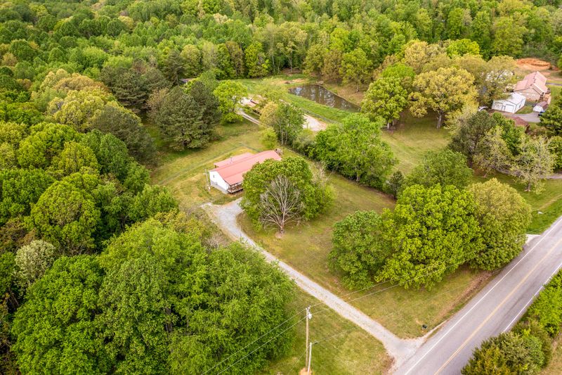 7289 Anderson Rd, Fairview, TN 37062