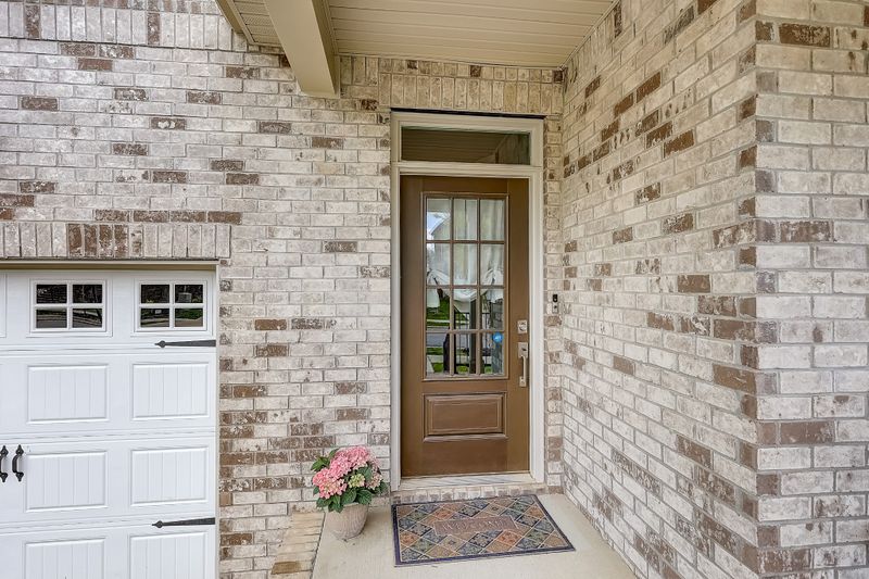 1048 Pebble Run Rd, Hendersonville, TN 37075