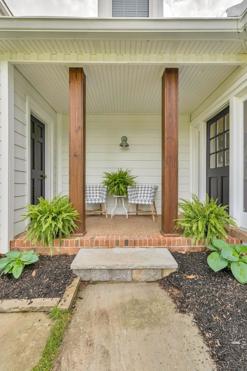 141 Riverwood Dr, Franklin, TN 37069