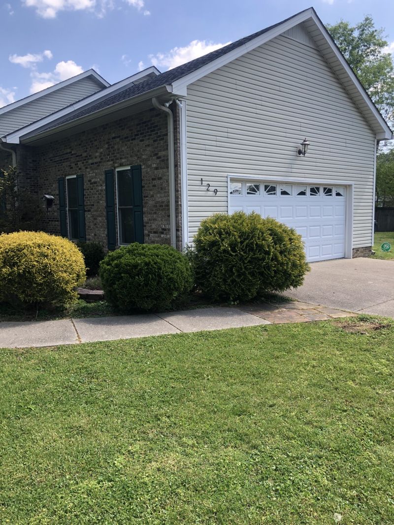 129 Brookview Cir, Goodlettsville, TN 37072