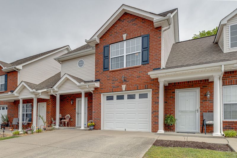101 Villa Cir, Lebanon, TN 37090