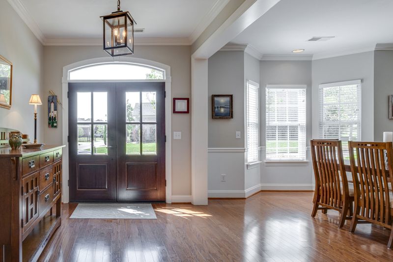 364 Pennystone Cir, Franklin, TN 37067