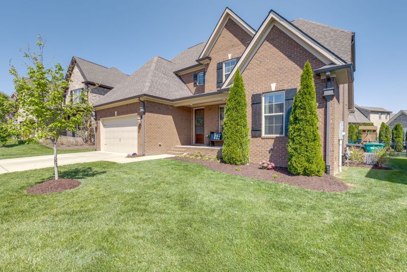 4130 Miles Johnson Pkwy, Spring Hill, TN 37174