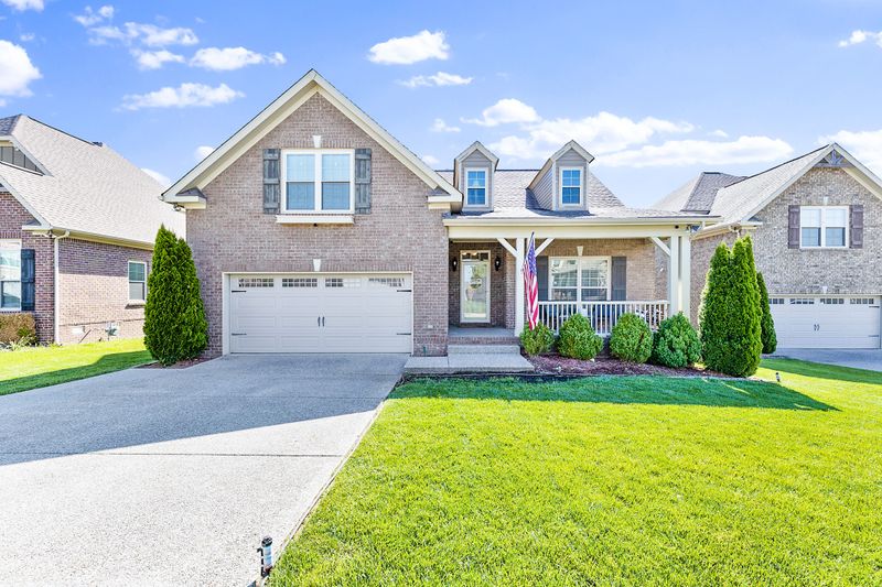 8010 Ragusa Cir, Spring Hill, TN 37174