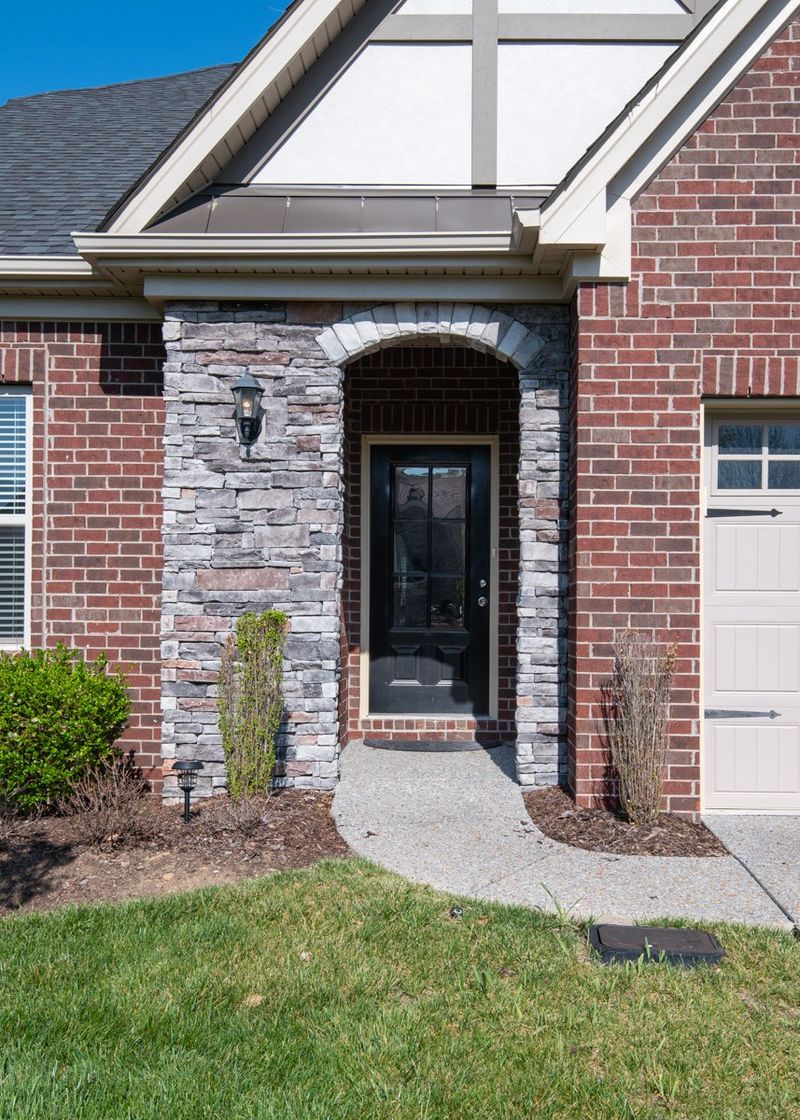 144 Day Star Ct, Gallatin, TN 37066