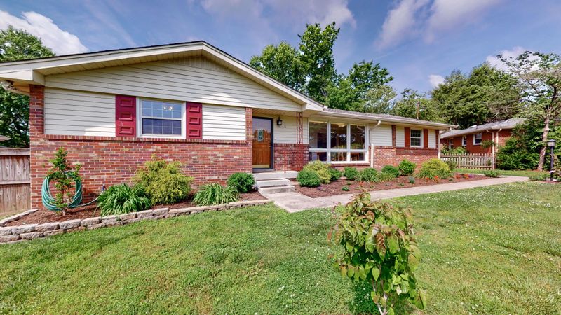 5003 Marchant Dr, Nashville, TN 37211