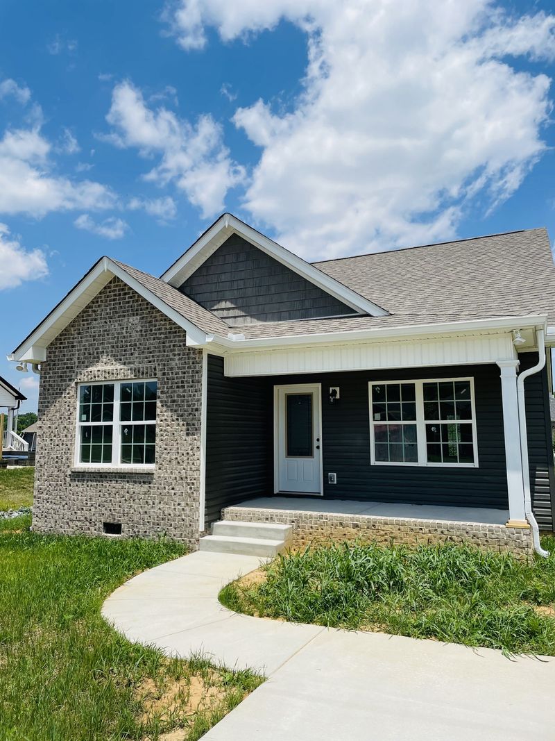 119 Thacker Dr, Portland, TN 37148