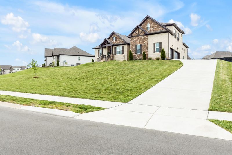 2024 Imagine Cir, Spring Hill, TN 37174