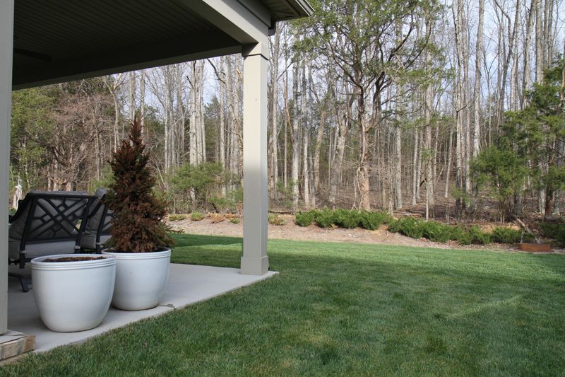 737 Plowson Rd, Mount Juliet, TN 37122