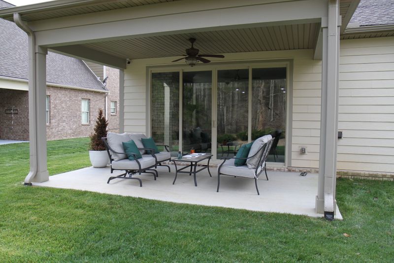 737 Plowson Rd, Mount Juliet, TN 37122