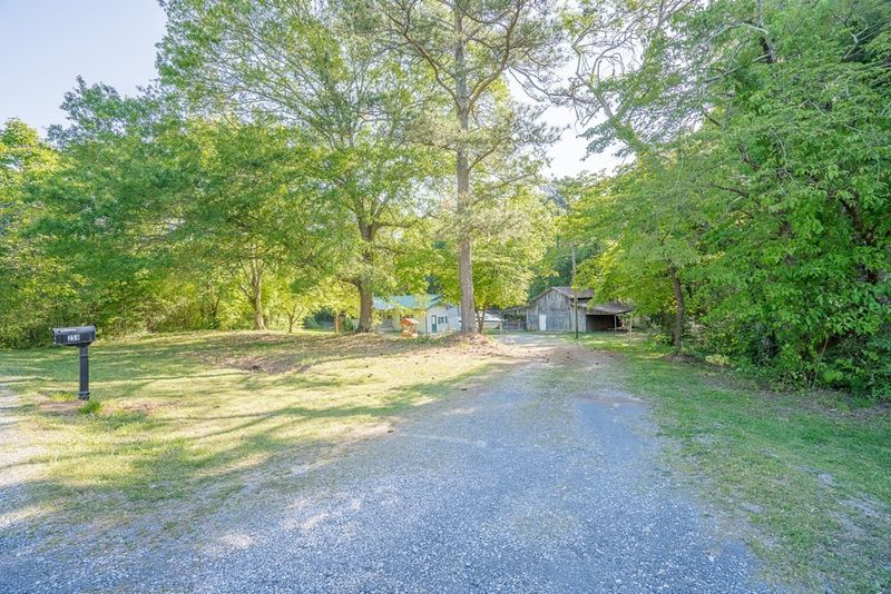 259 Dogwood Hills Dr, Chatsworth, GA 30705