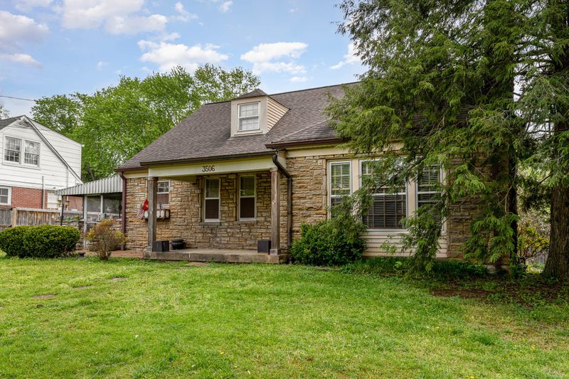 3506 Foxhall Rd, Nashville, TN 37215