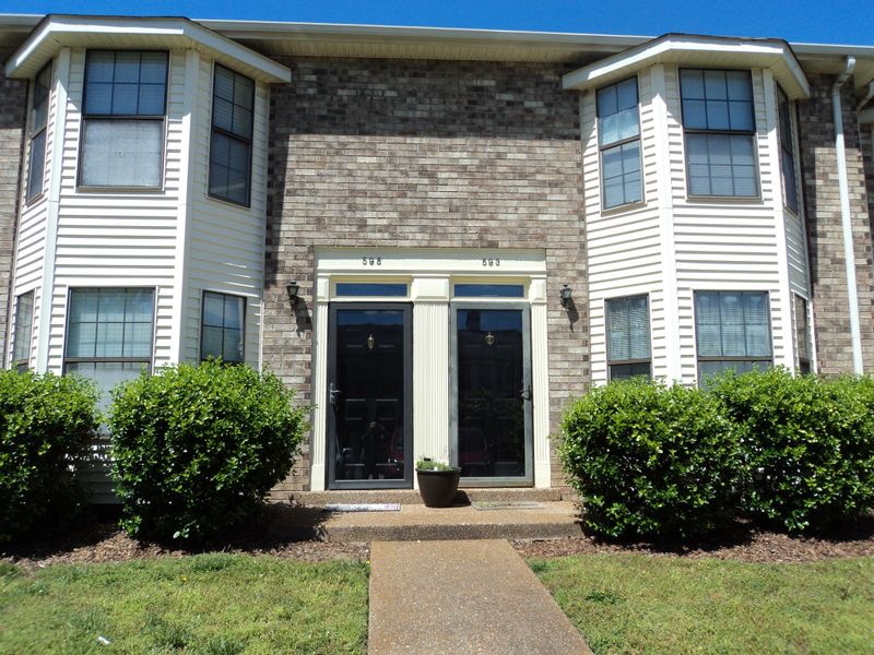 593 Thomas Jefferson Cir, Madison, TN 37115