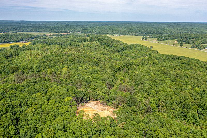 1310 Old Number One Rd, Dickson, TN 37055