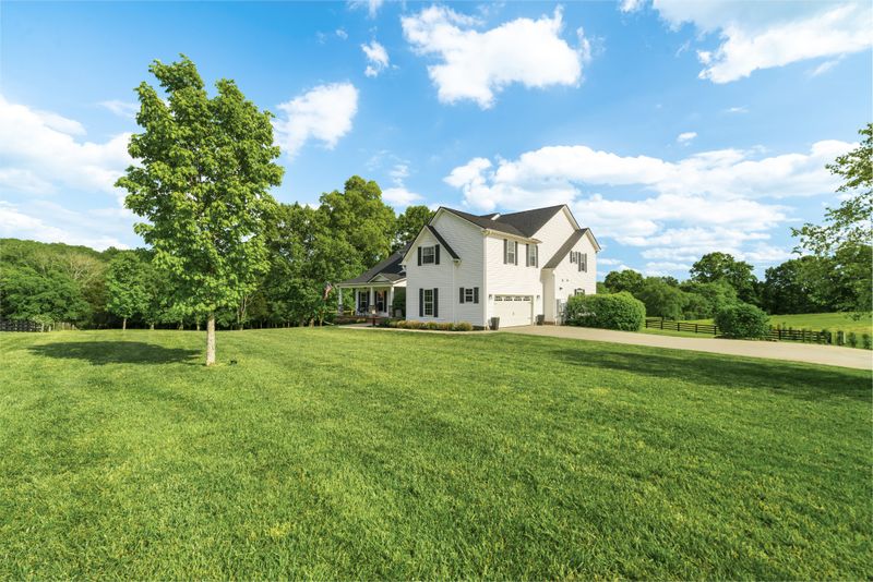 5235 Flat Creek Rd, Spring Hill, TN 37174