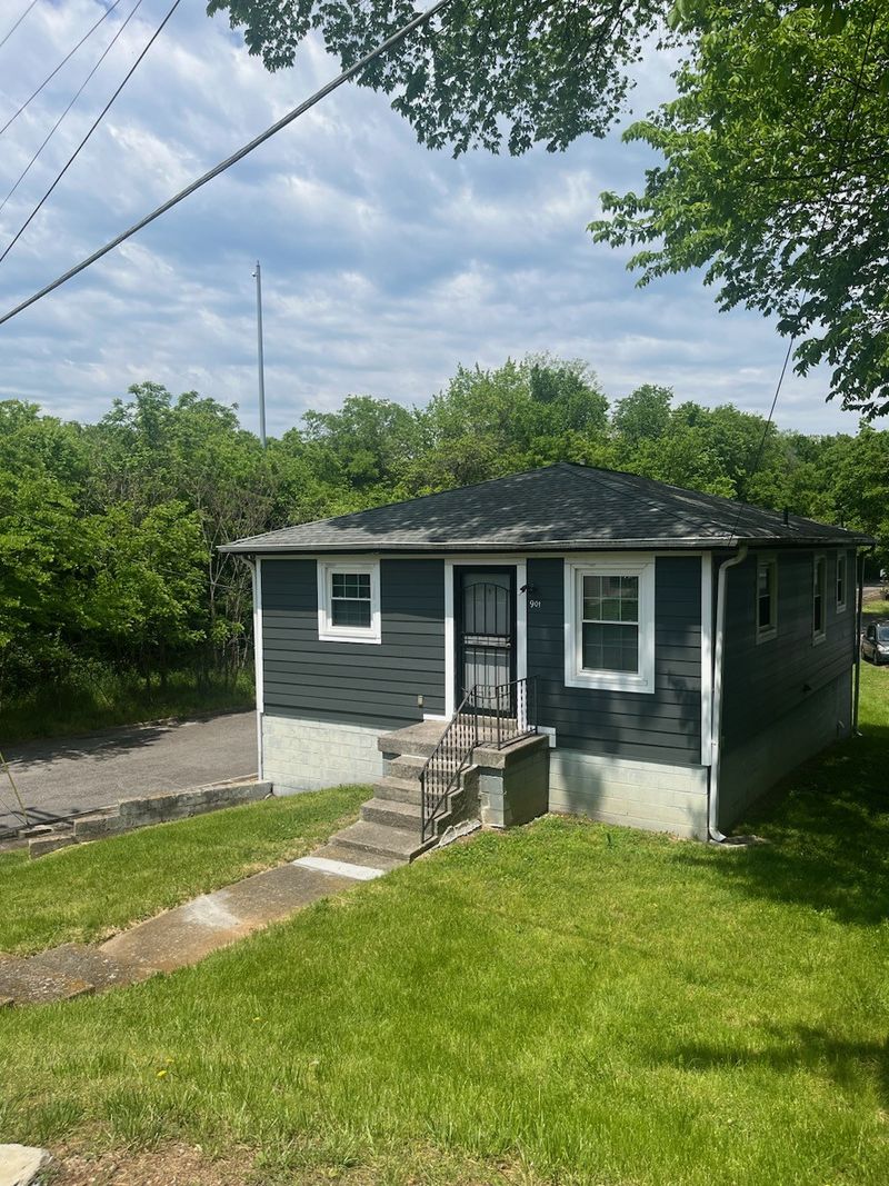 901 Granada Ave, Nashville, TN 37206