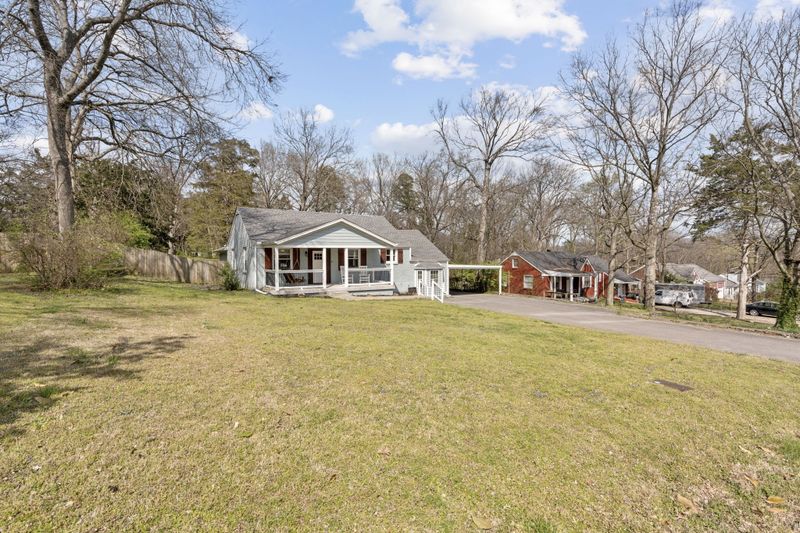 609 Vantrease Rd, Madison, TN 37115