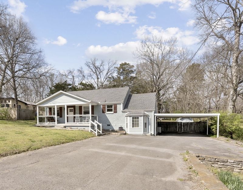 609 Vantrease Rd, Madison, TN 37115
