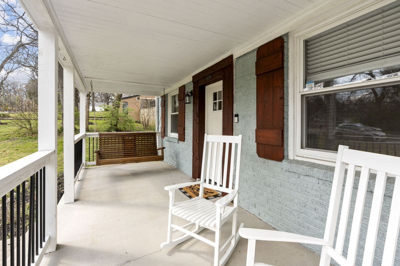 609 Vantrease Rd, Madison, TN 37115