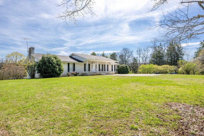590 Dugan Loop, Trenton, GA 30752