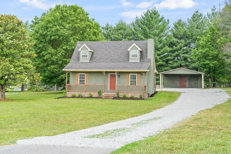 2538 Tom Austin Hwy, Greenbrier, TN 37073