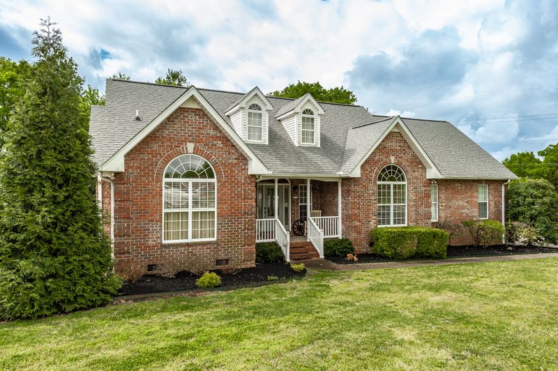 246 Grandview Cir, Gallatin, TN 37066