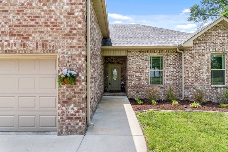 1422 Pawnee Trl, Madison, TN 37115
