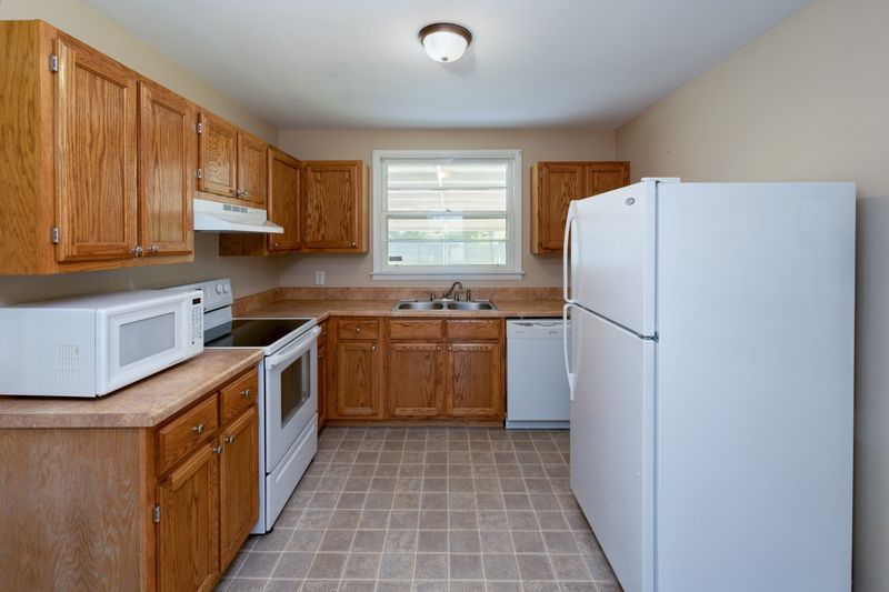 3807 Ezell Rd, Nashville, TN 37211