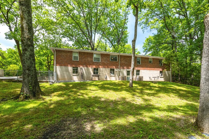 1010 Rodney Dr, Nashville, TN 37205