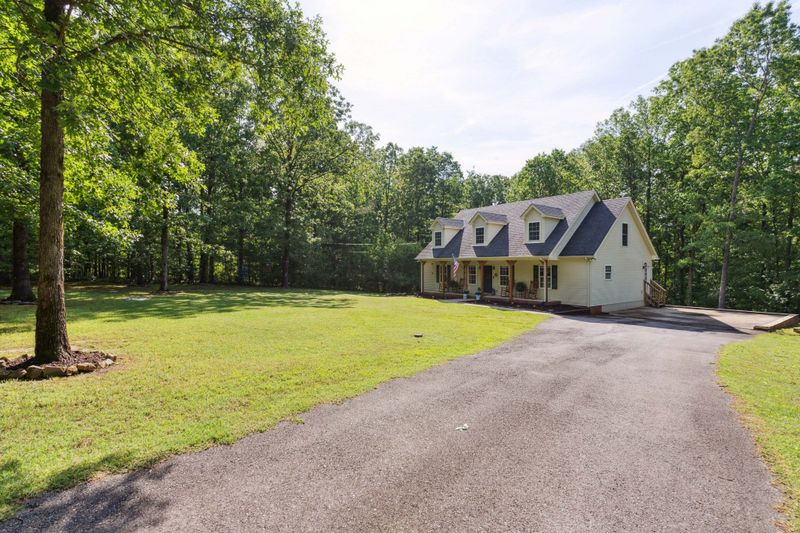 1205 Bald Eagle Dr, Kingston Springs, TN 37082