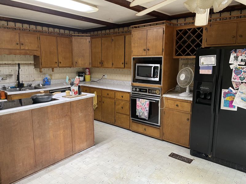 4328 Nicks Dr, Springfield, TN 37172