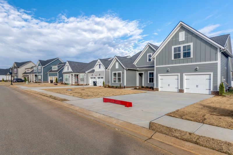 5542 Willoughby Way, Murfreesboro, TN 37129